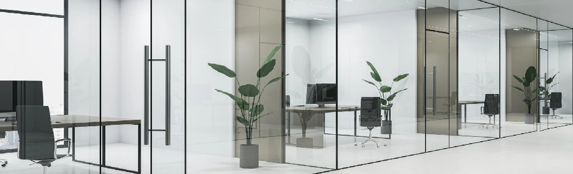 Low-E Glass in Four Corners, FL